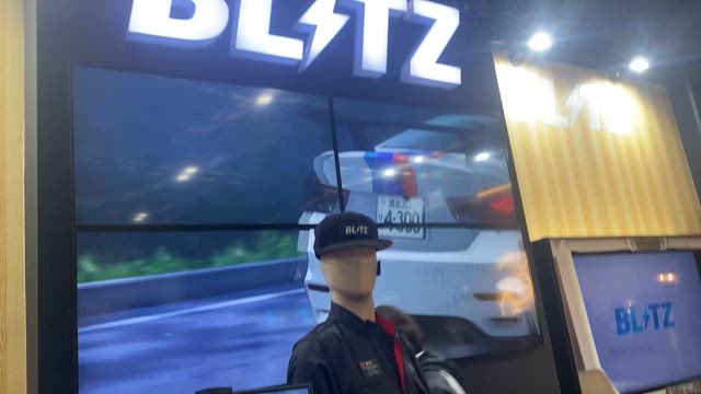 大阪オートメッセ行ってきた!!の記事動画