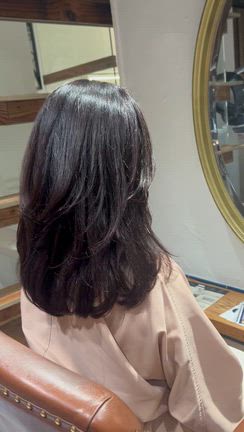 柿本アームズでカット＆カラーリング★艶髪の秘密は！の記事動画