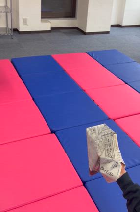 ペアで協力する風船リレー！！【ウィズ・ユー溝の口plus】 就労準備型放課後等デイサービスの記事動画