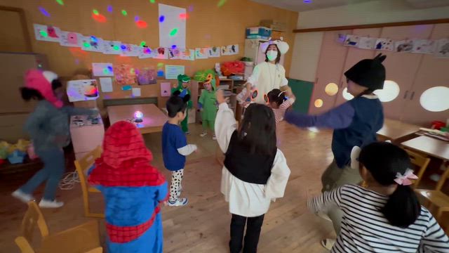 ハロウィンパーティーの記事動画