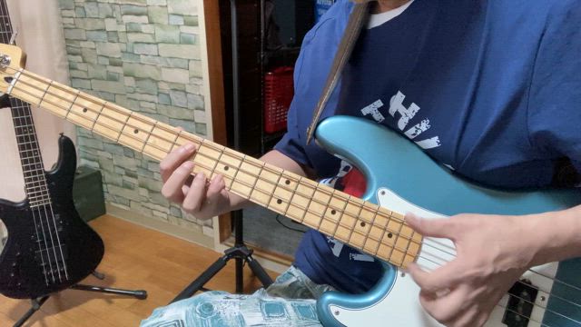 24/08/17 スラップ練習の記事動画