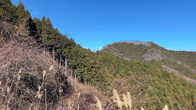 年明けの山と温泉とビールの記事動画