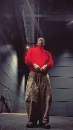 愛しの水兵さん♡おテテとグクのダンチャレを愛でる♡の記事動画