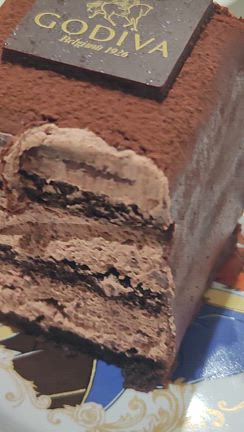 GODIVAのチョコケーキが最高❤︎の記事動画