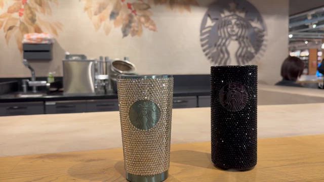 スタバPTRさんが  ザワついた日   まさかこんなに質問されるとは…笑 @名古屋の記事動画