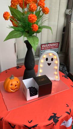 ハロウィン動画をDesserts by Clementのケーキで作るの記事動画