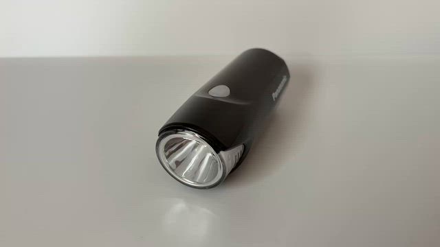 自転車ライト「LEDスポーツかしこいランプ」（パナソニック）の記事動画