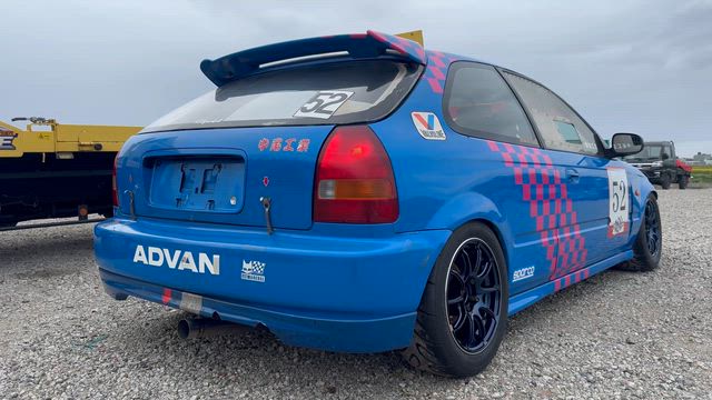 EK9 シビック ワンオフチタンマフラー製作の記事動画