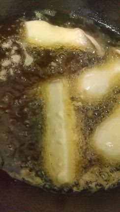 家麺その伍。キングオイスターと呼ばれるキノコを天ぷらにしてみた。の記事動画