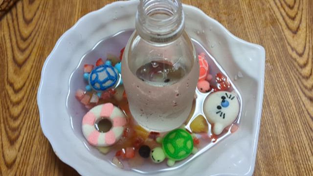 おうちでフルーツポンチごっこの記事動画