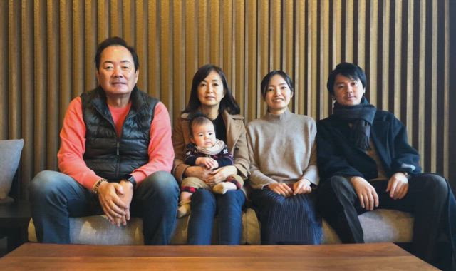 感動の家族写真の記事動画