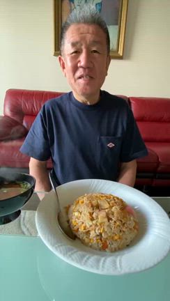 ランチ担当❣️の記事動画