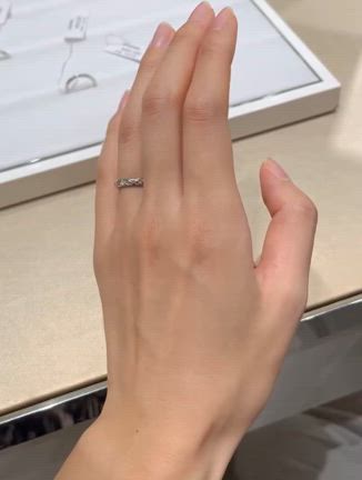 【指先を上品に♡】CHANEL 指輪 シャネル スタイルガイド | CHANEL シャネル