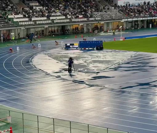 国スポ陸上観戦の前にふわとろパンケーキ！「むさしの森珈琲」の記事動画