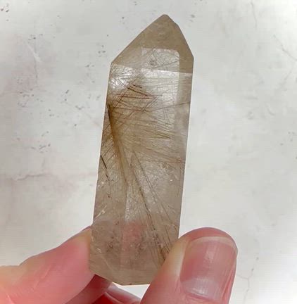 ☆新商品「ルチルクォーツ・ポイント柱」の記事動画