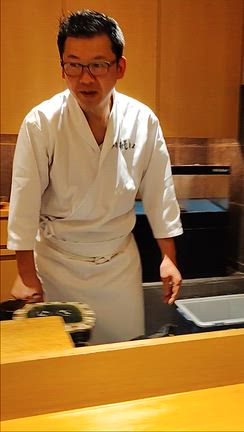 鮨樋口の記事動画