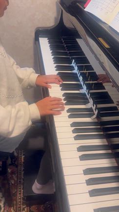 歌って遊ぼう、弾いて遊ぼうの記事動画