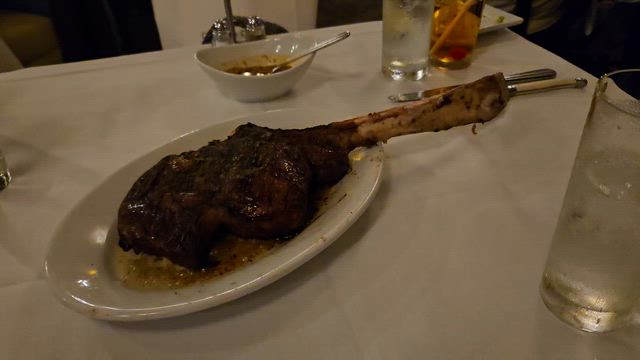 ハワイ☾︎.*·̩͙人気ステーキハウスディナー☾︎.*·̩͙の記事動画