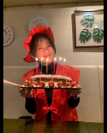 アイドルも還暦祝い／尊い仲間たちの記事動画