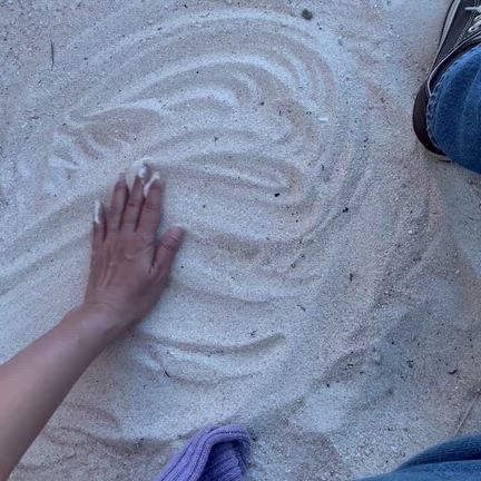 粟国島バイク旅その③離島ならでは美しい海の記事動画