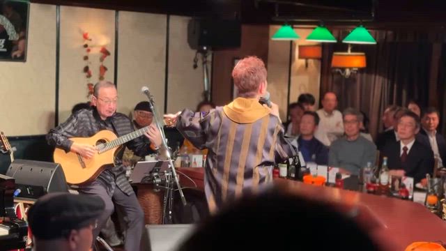 バースデーライブからの記事動画