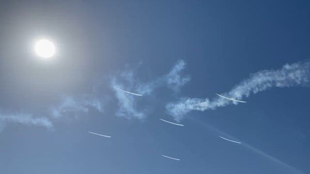 小牧航航空祭　慰霊飛行の記事動画