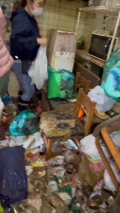 【緊急保護】多頭飼育崩壊のレスキューに行きました。の記事動画