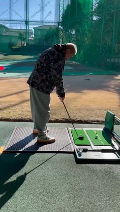 ヘタクソゴルフ練習中の記事動画