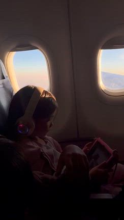 今年最後の海外旅行！旅アイテムとクリスマスプレゼントの記事動画