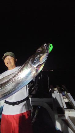 錦江湾ドラゴン捕獲！鹿児島錦江湾海晴丸の記事動画