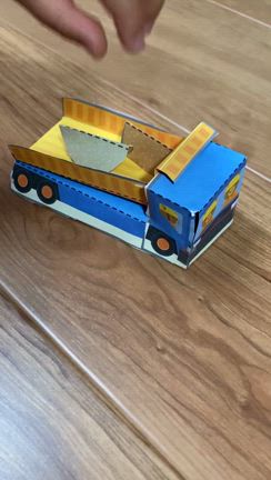 2025/07/11  お勉強シッティング　工作あそびの記事動画