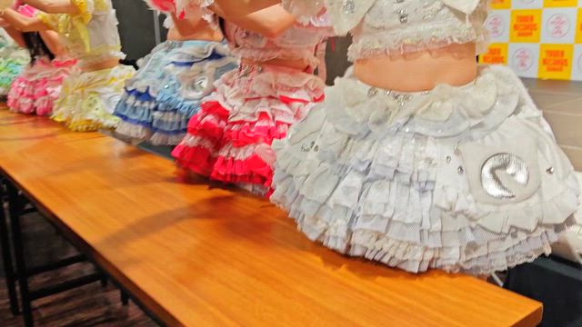 ホワイトデー！フリーライブ＆飛行船シアターの記事動画