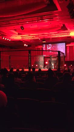 引退試合の記事動画