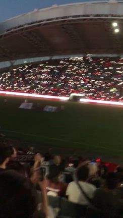 ヴィッセル神戸30周年記念マッチの記事動画