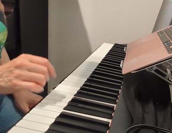 ソロのコピー： Just the Two of Us, Ralph MacDonaldの記事動画