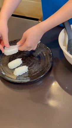 おうちdeお寿司。の記事動画