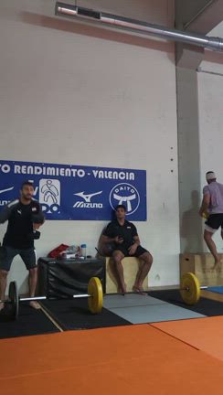 トレーニングの記事動画