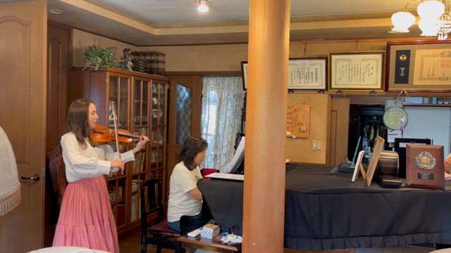 夢のようなホームコンサート♫「旅立ち日に」を高橋浩美さんと共にの記事動画