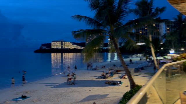 【グアム旅行⑧】「Tasi GRILL」で海とサンセットを楽しむ♪の記事動画