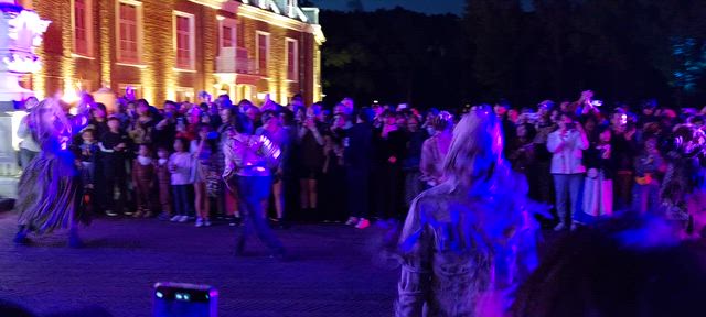 ホーンテッド・ハロウィンの記事動画