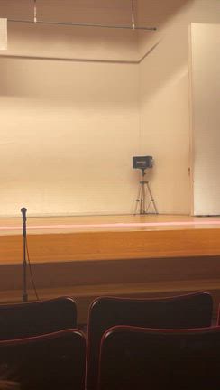 小さな背中に、大きな感動。息子の学習発表会の記事動画