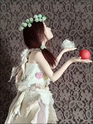 作品「恵み」の説明とAI動画♪の記事動画