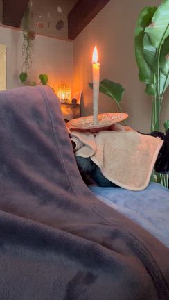 イヤーコーニング初体験のお客様がご来店の記事動画