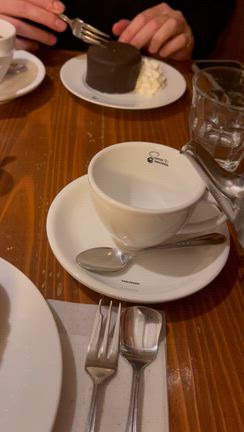 銀座のパワースポット de 出世詣りの記事動画