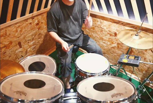 ドラム日記　⑤　叩き納めの記事動画