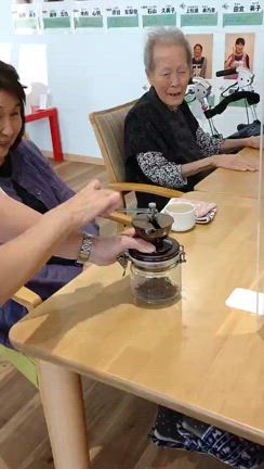 さいふぉんこーひーの記事動画