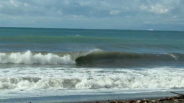 波乗りポイント　１０時３０分の記事動画