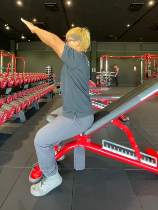 胸トレの際のベンチの角度？の記事動画