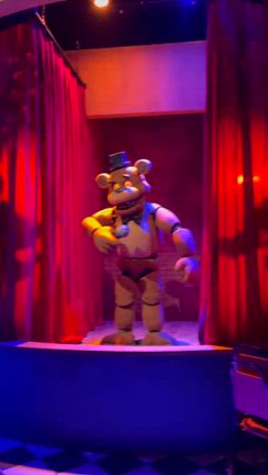 夜中の2時まで開催されるハロウィンホラーナイト①☆ユニバーサルスタジオ ハリウッドの記事動画