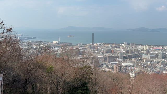 【幸運と不運の交差する旅】二日目その④ 四国の多度津に戻って、青ノ山まで移動。の記事動画